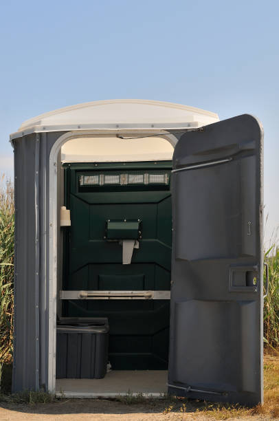 Best Affordable porta potty rental  in West Bend, WI